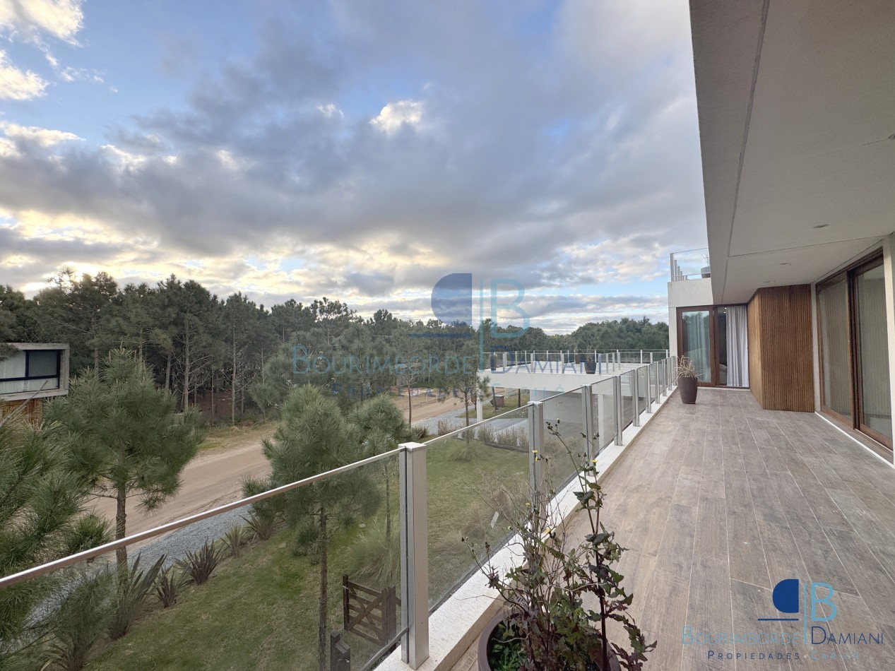 1048- Maritimo IV, lote 62